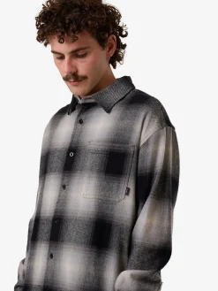 Best Thrills Barrio Long Sleeve Flannel Shirt - Black