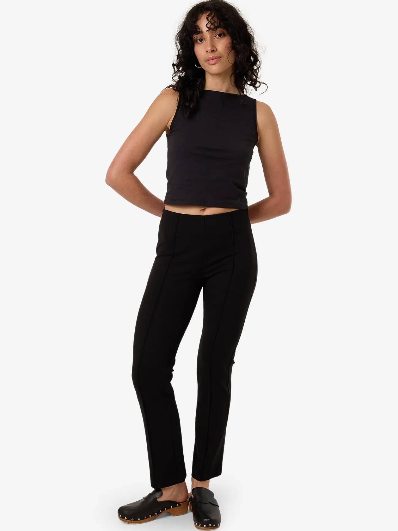 Hot Thrills Connection Pant - Black