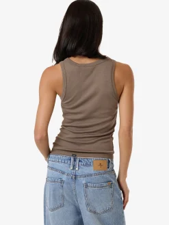 Fashion Thrills Emblem Of Strength Sloane Tank - Fungi