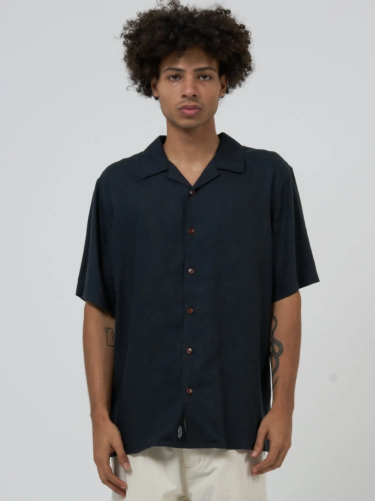 Discount Thrills Hemp Minimal Bowling Shirt - Black