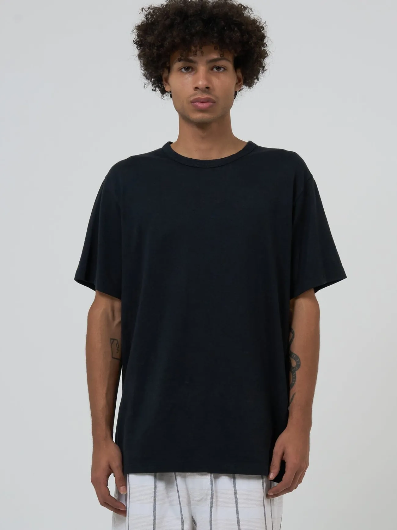 Online Thrills Hemp Embro Lightweight Merch Fit Tee - Black