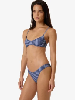 Fashion Thrills Infinity Underwire Bikini Top - Estate Blue EstateBlue