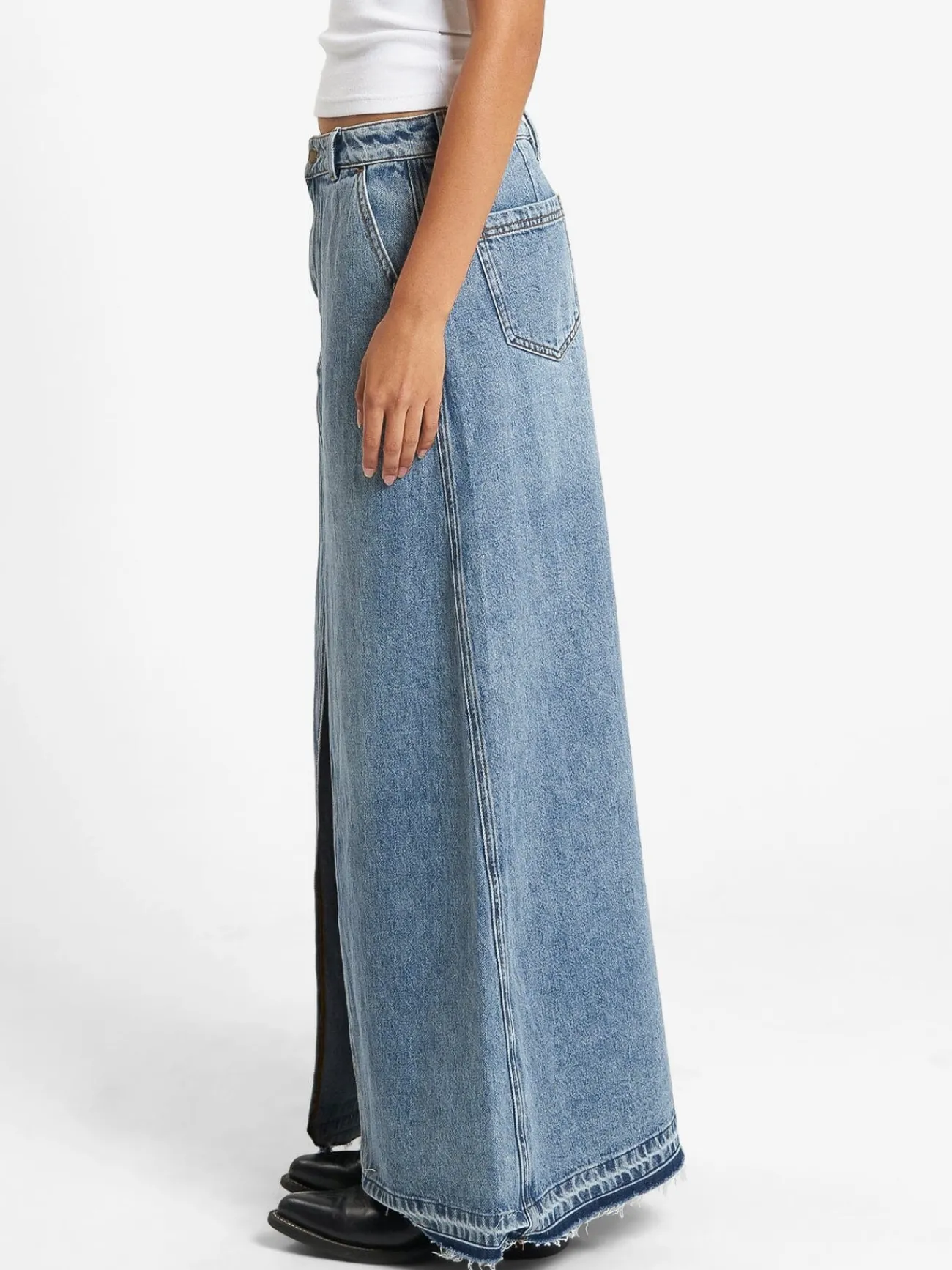 Hot Thrills Kobie Skirt - Weathered Blue WeatheredBlue
