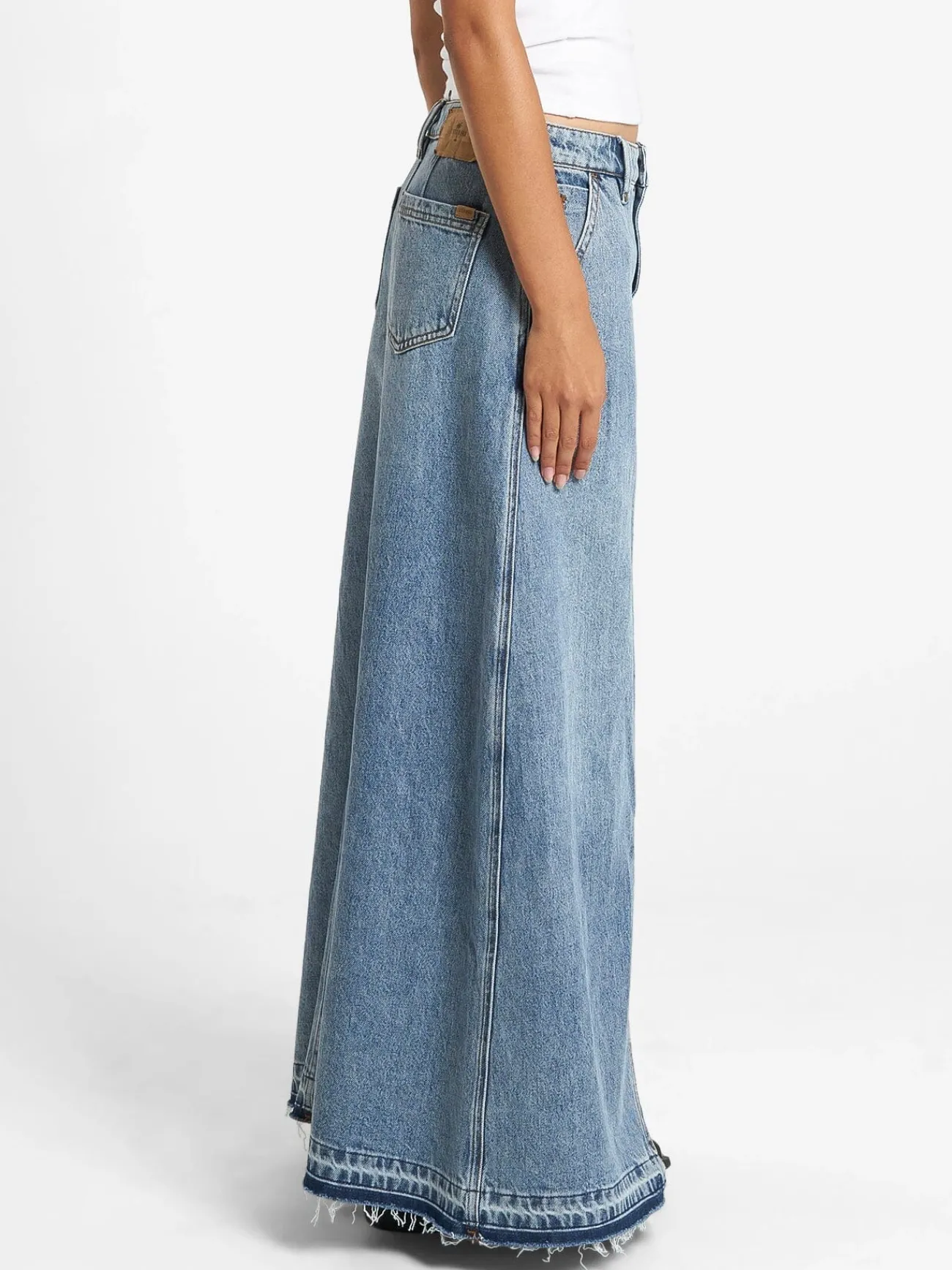 Hot Thrills Kobie Skirt - Weathered Blue WeatheredBlue
