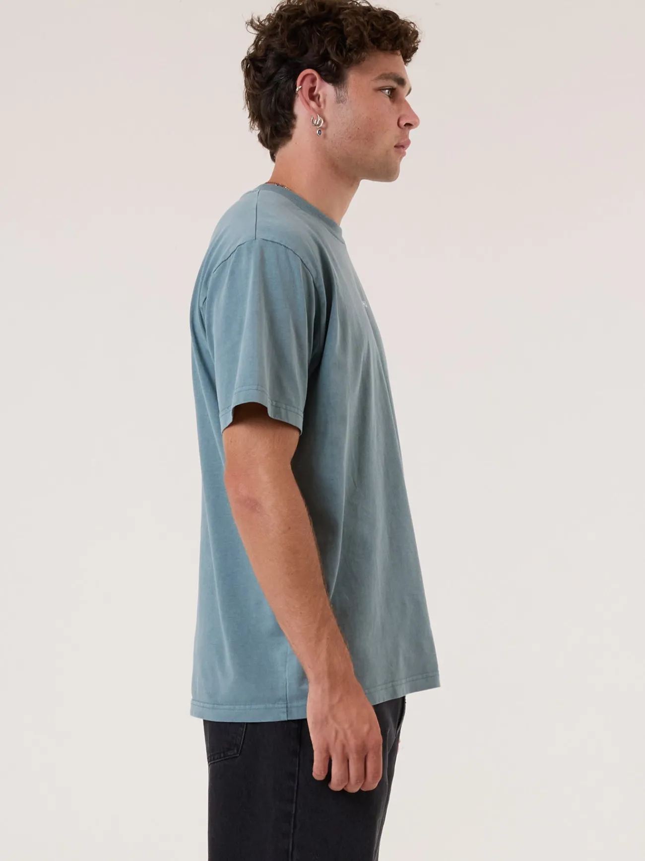 Outlet Thrills Minimal Merch Fit Tee - Stormy Sea StormySea