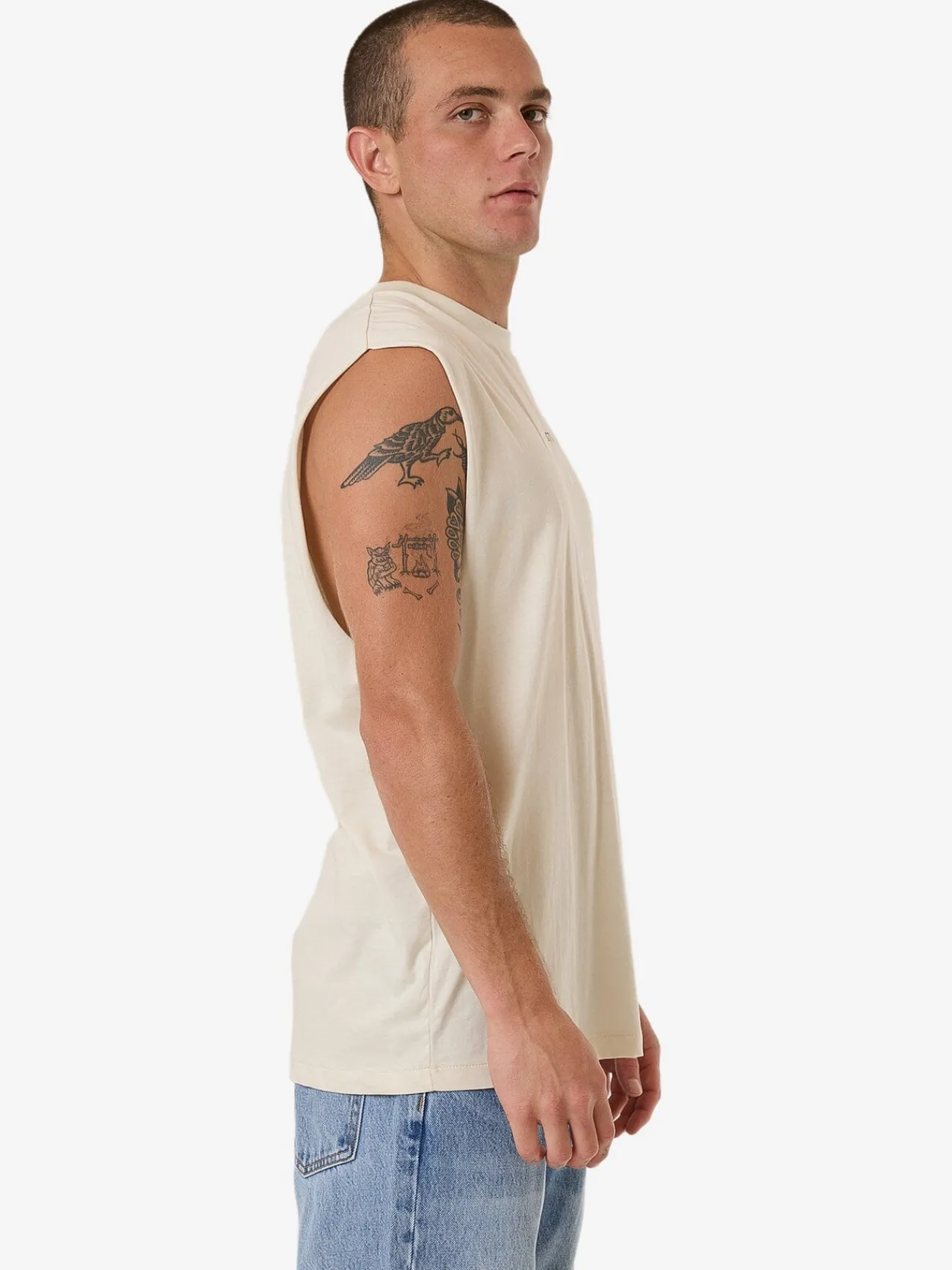 Online Thrills Minimal Merch Fit Muscle Tee - Heritage White HeritageWhite