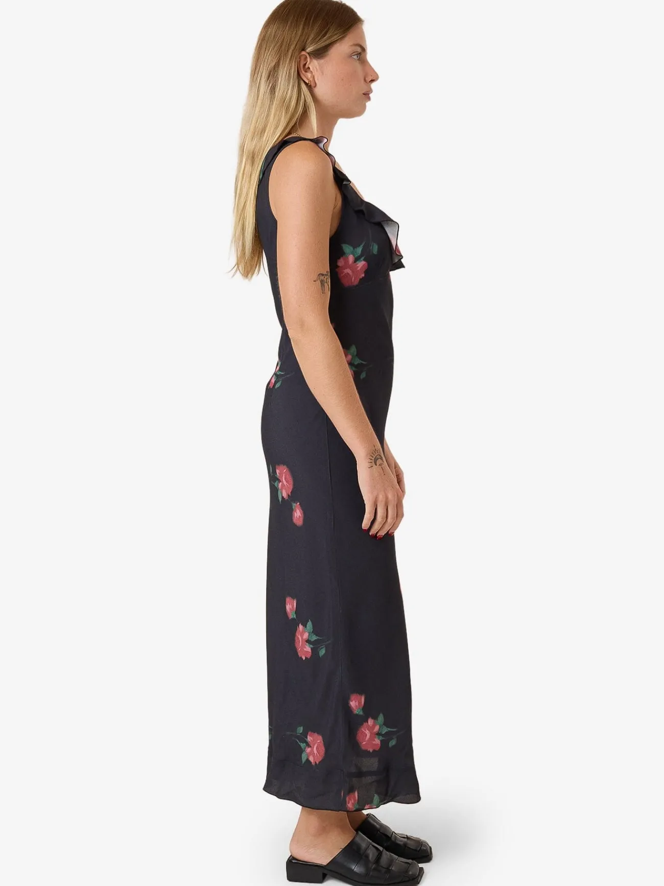 Sale Thrills No Promises Juliette Midi Dress - Black
