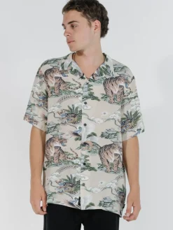 Clearance Thrills Tiger Vs Falcon Bowling Shirt - Tan
